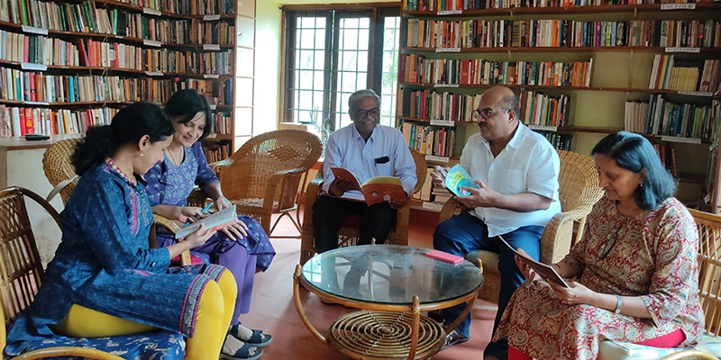 Mentor-mentee interactions over chosen books