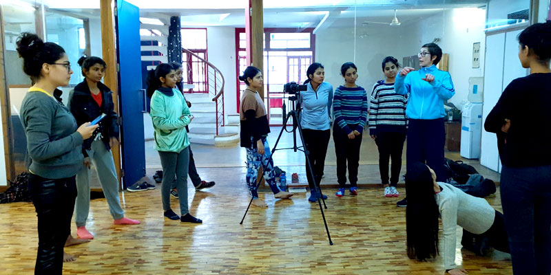 Marina Collard, a choreographer and pedagogue from UK, taking class with the students Marina Collard, a choreographer and pedagogue from UK, taking class with the students