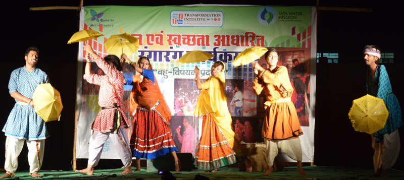 Performers on stage at one of the multi-disciplinary shows organised under the 'Hum Samajhdar' campaign Performers on stage at one of the multi-disciplinary shows organised under the 'Hum Samajhdar' campaign