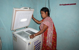 A solar-powered vaccine storage chamber
