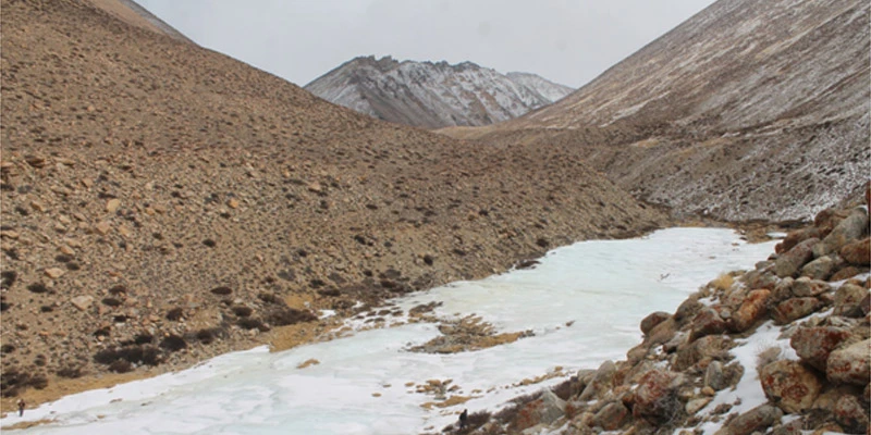Artificial glacier in Shara village