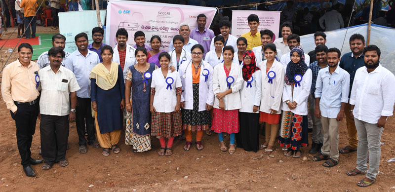 Team of volunteers, staffs and Doctors at SVICCAR’s Health camp at Karveti Nagar, Chittoor, Andhra Pradesh