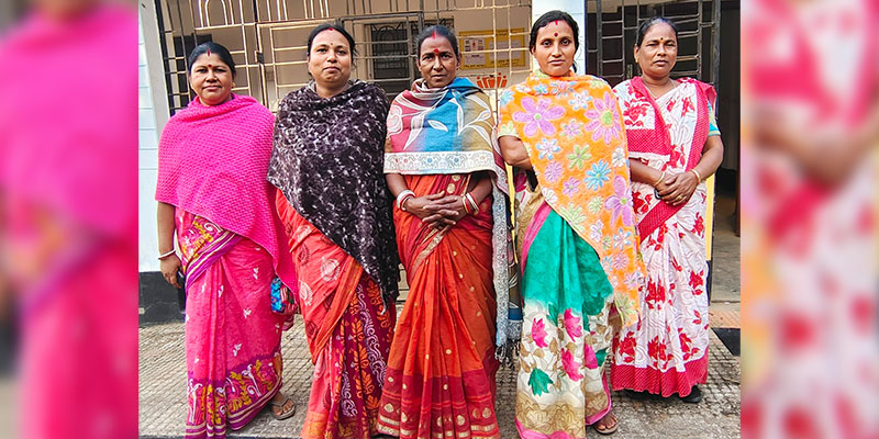 The five-woman ‘Drinking Water Quality Monitoring and Surveillance Committee’ from Kalachari