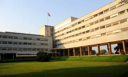 Expanding the Frontiers of Knowledge: TIFR illustration