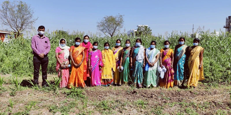 Exposure visit to fodder plot in Mukindpur village of Ner block of Yavatmal district.