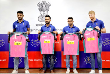 Krishnappa Gowtham, Ajinkya Rahane, Mahipal Lomror and Heinrich Klassen reveal the special jersey ahead of Cancer Out match